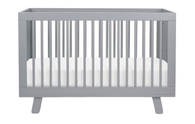 Meghan was gifted a £290 convertible cot during her baby shower in New York last month