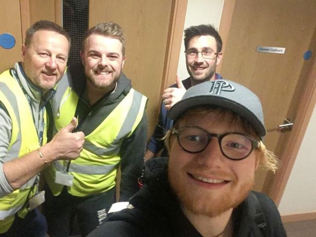  Ed Sheeran takes photos with Stansted Airport staff amid chaos after 'bang' on plane closes runway