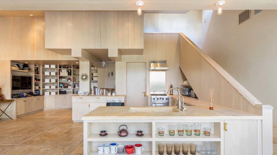  This kitchen is big enough for having guests over for dinner