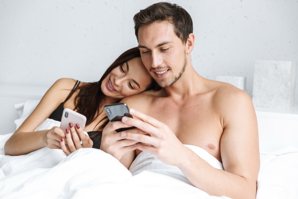  About half of young Brits prefer to play with their smartphones rather than their partner in bed