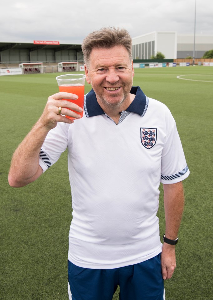  Chris Waddle is a former midfielder who played for teams such as Newscastle United, Tottenham Hotspur and French club Olympique de Marsielle