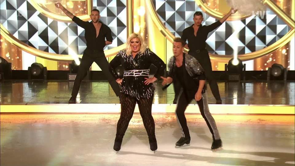  Gemma Collins was accused of not moving enough during her skate