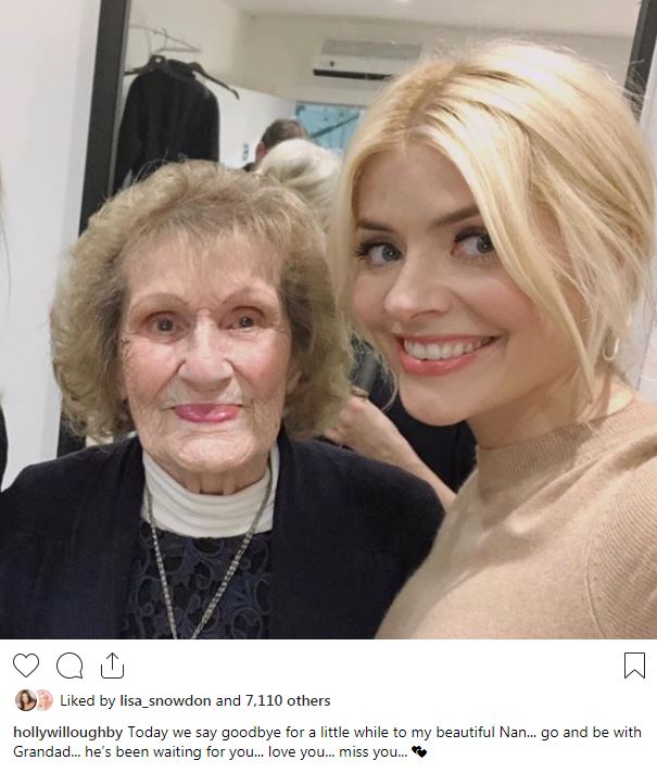  Holly Willoughby paid tribute to her nan