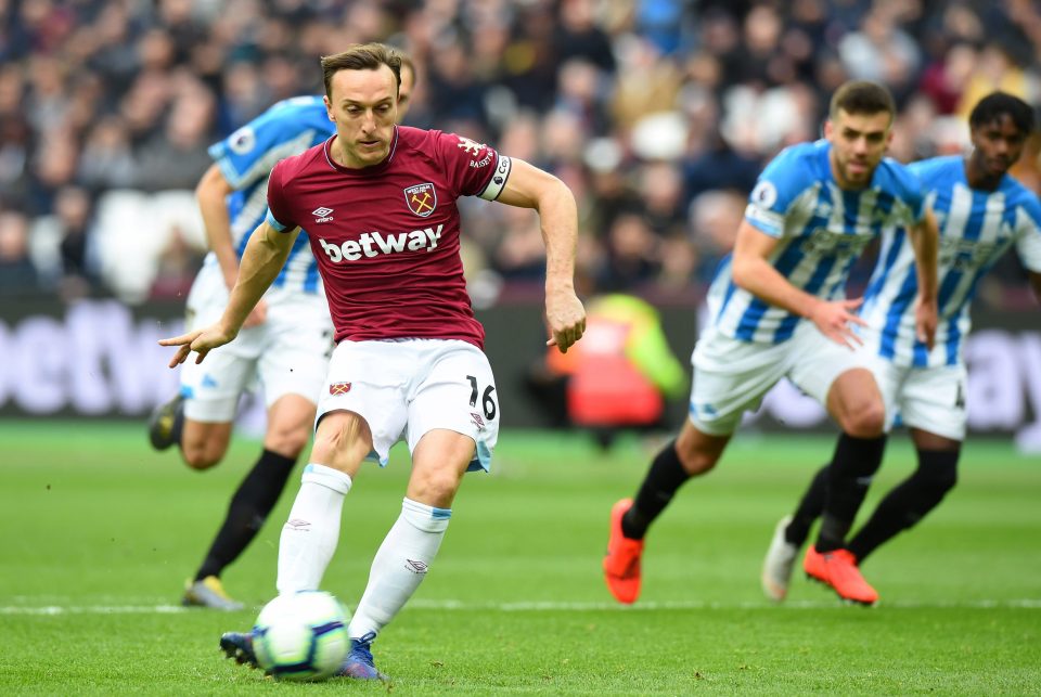  Mark Noble opened the scoring in the 15th minute from the penalty spot