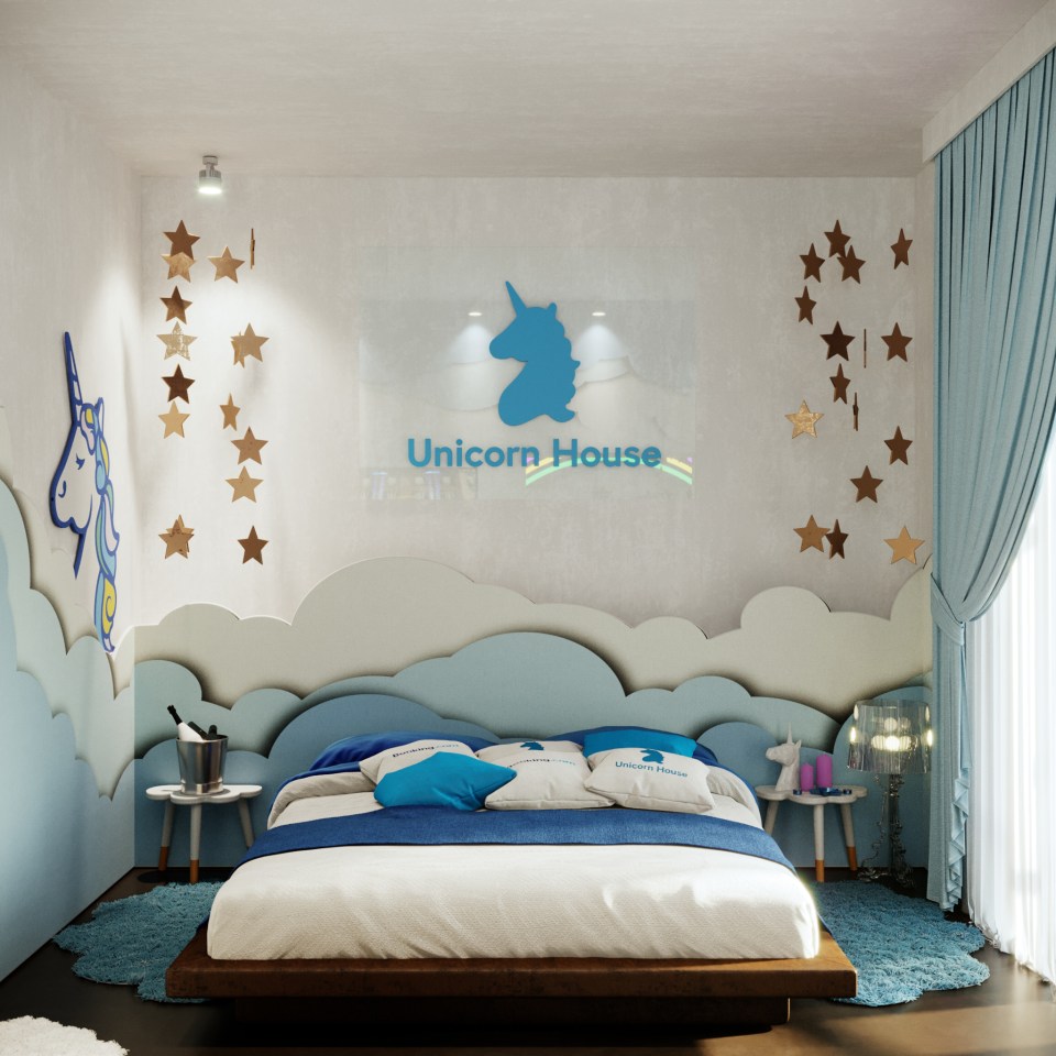  The decor includes unicorn bedding