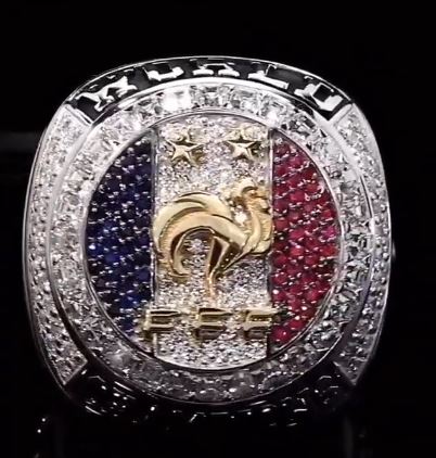  The rings feature the France Football Federation logo and the country's famous 'tricolour' flag