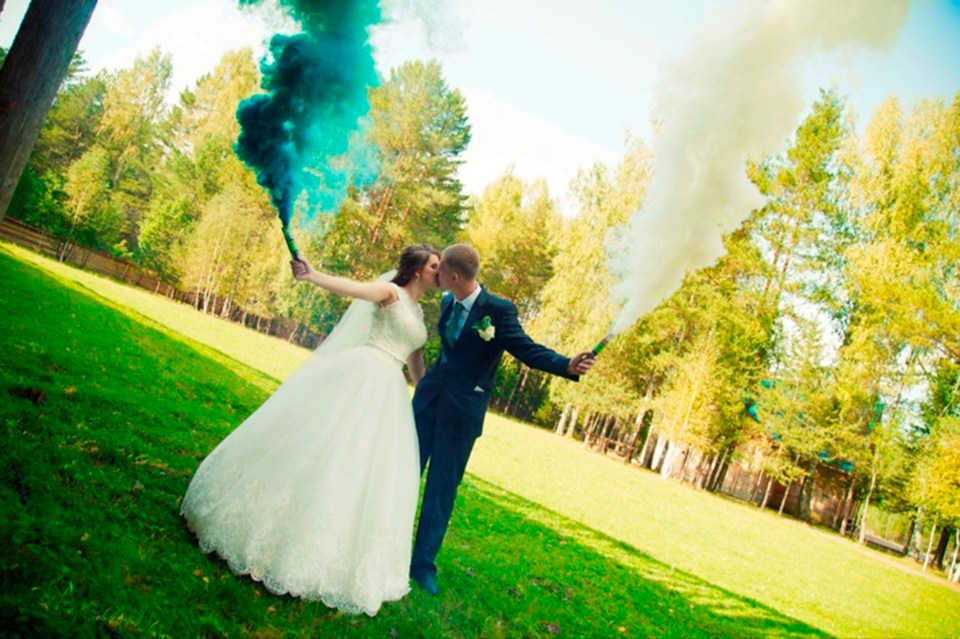  Alisa and Nikolay Tepikin celebrating during their wedding day