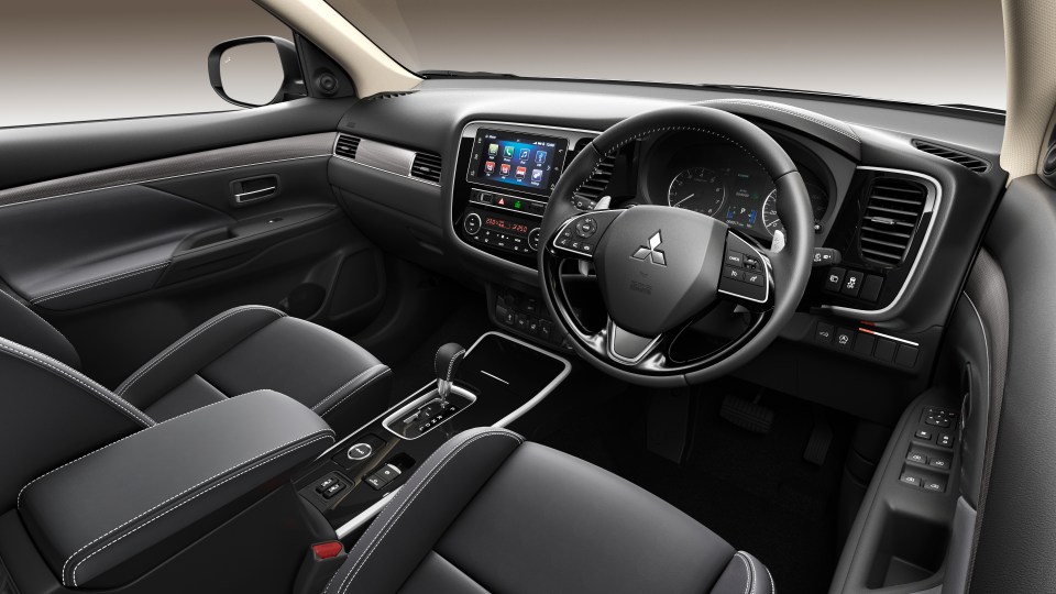 The interior boasts heated seats and a 7-inch Smartphone linked entertainment system