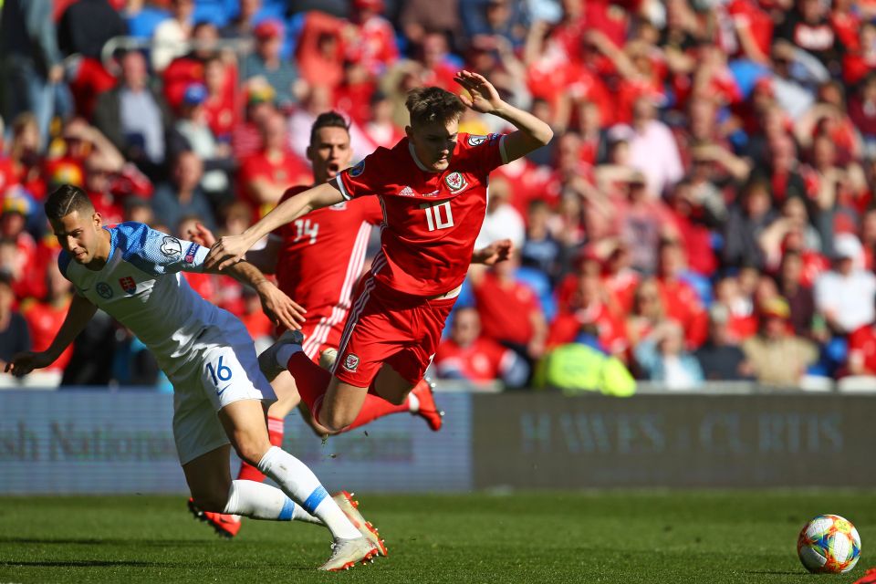  David Brooks appeared to pick up a knock to his ankle during Wales' win against Slovakia