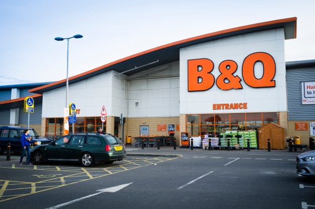 B&Q store