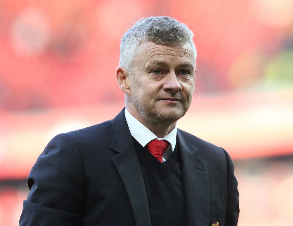  Ole Gunnar Solskjaer has issues with Barca wanting Mata and Real Madrid flirting with Paul Pogba