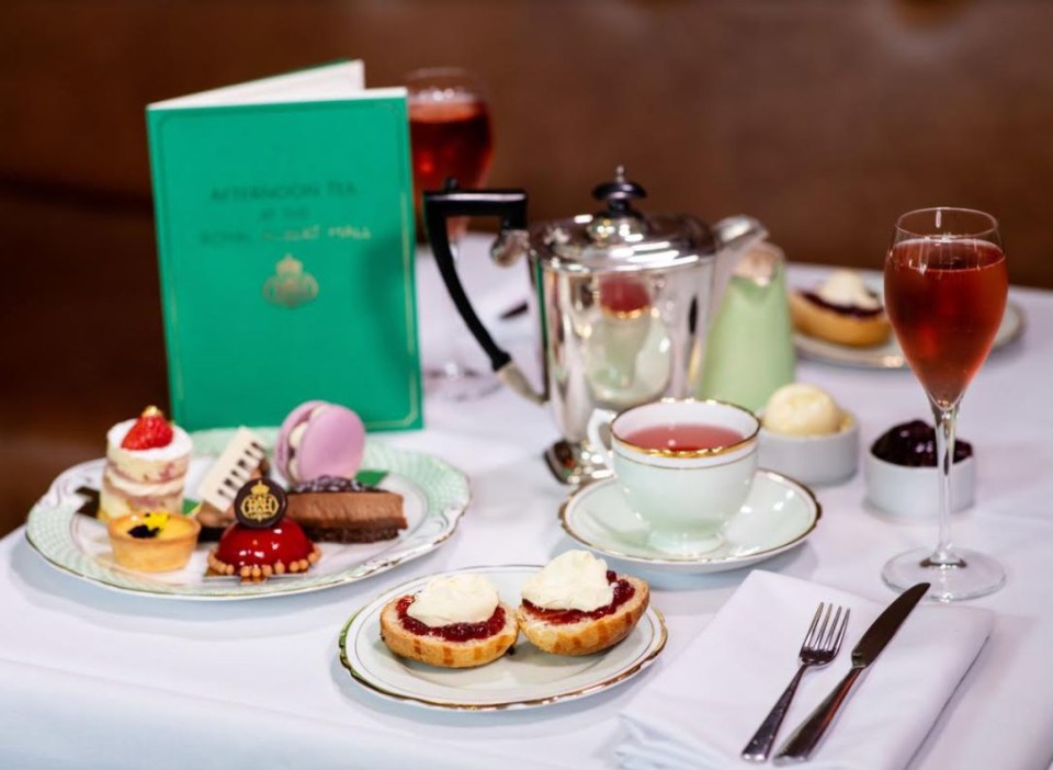 There are 11 different blends of tea on offer at the Royal Albert Hall, plus champagne to mark the special occasion