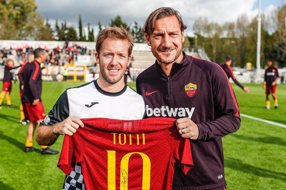  Brit Sam Bird posed for a photo with Roma legend Francesco Totti