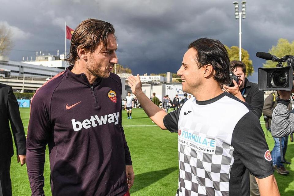  Francesco Totti and Felipe Massa exchange words ahead of kick-off