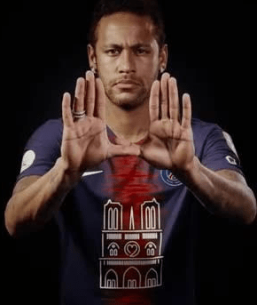  Neymar helps PSG show the fundraising tops for the Notre Dame Cathedral