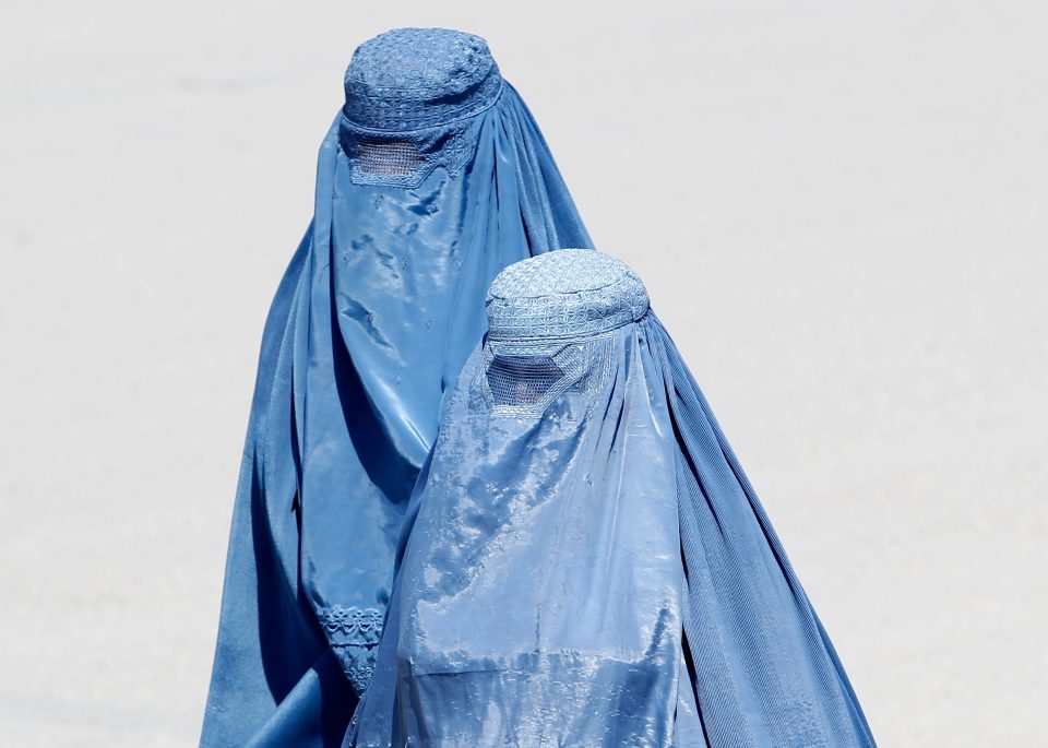  The burqa, which covers the whole head, has been banned in Sri Lanka following Easter Sunday's suicide bombings