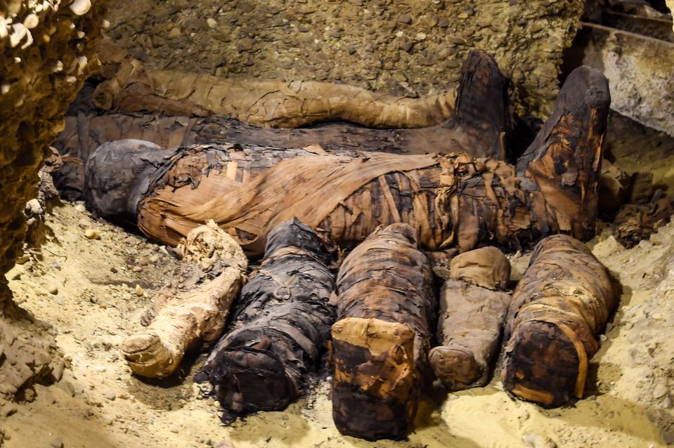  Loads of mummies were found at the site across several different tombs