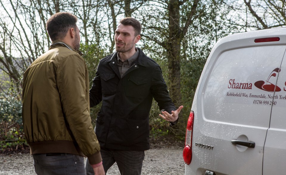  Max will arrive in the village tonight with a frightening offer for Billy