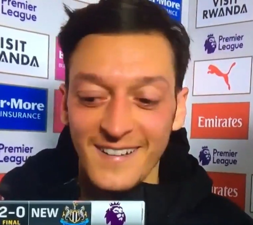 Mesut Ozil was pretty pleased to say the least that Arsenal are now above Tottenham