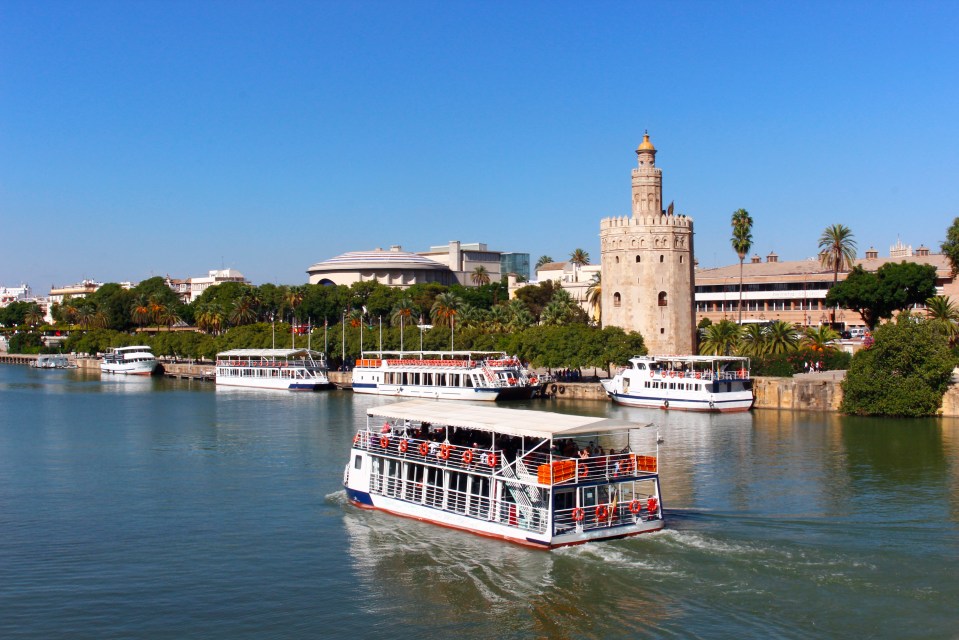  If you get tired you can take a relaxing trip down the Guadalquivir river, bisecting the city