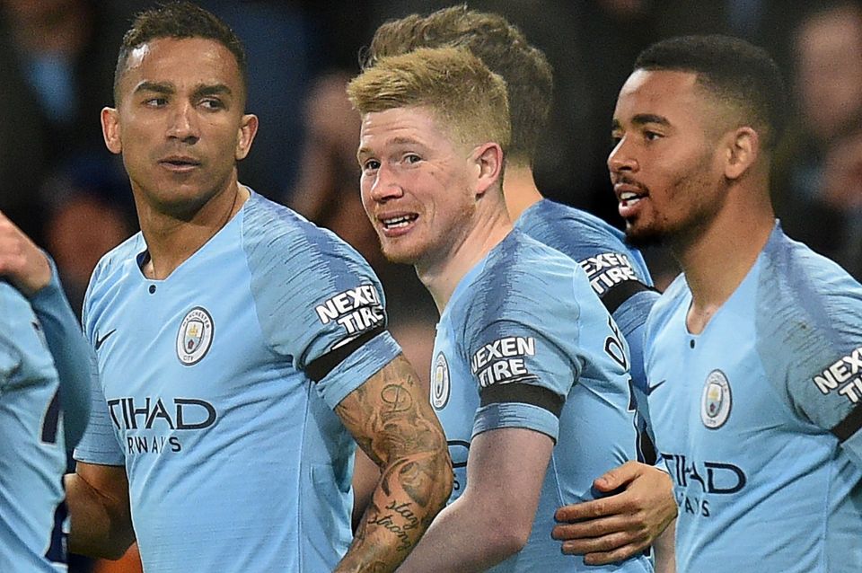  Kevin de Bruyne scored to help Man City go top of the Premier League again