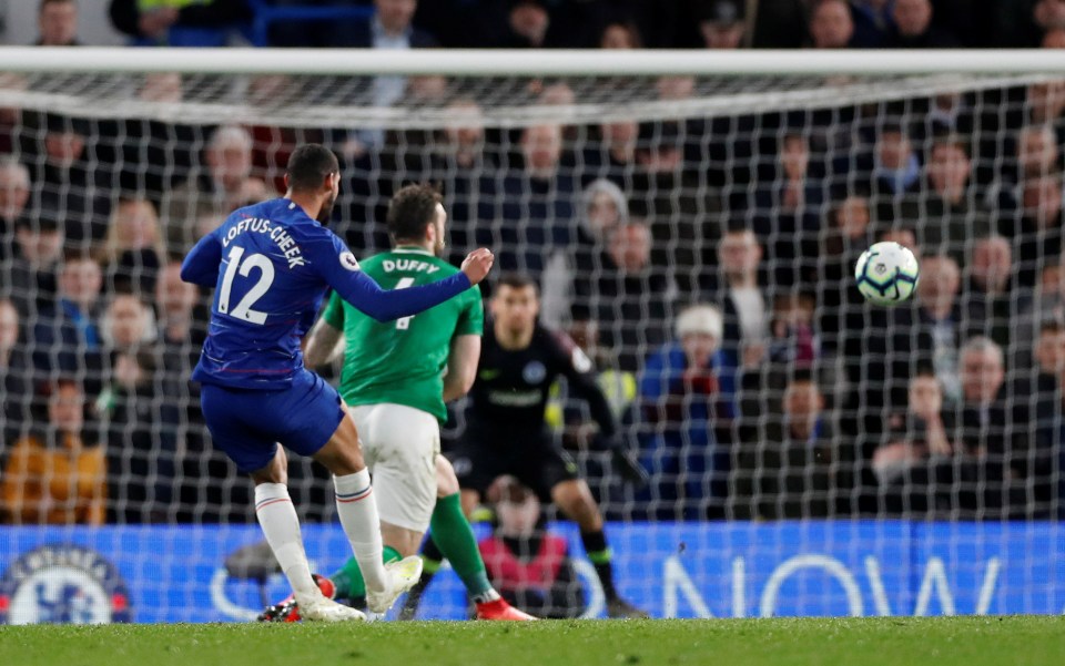  Ruben Loftus-Cheek curled in a beauty for Chelsea