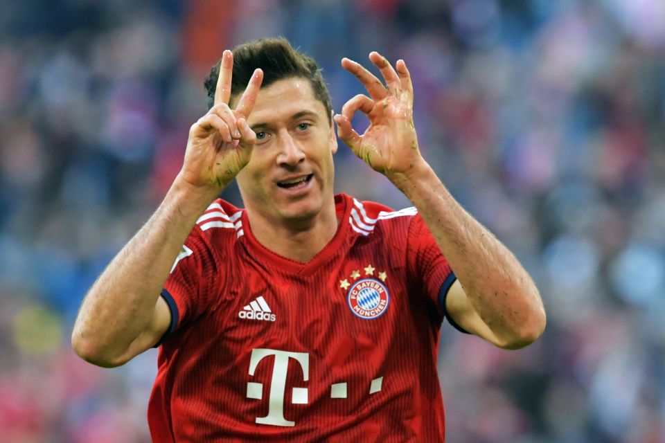  Robert Lewandowski made it 200 Bundesliga goals against his former side