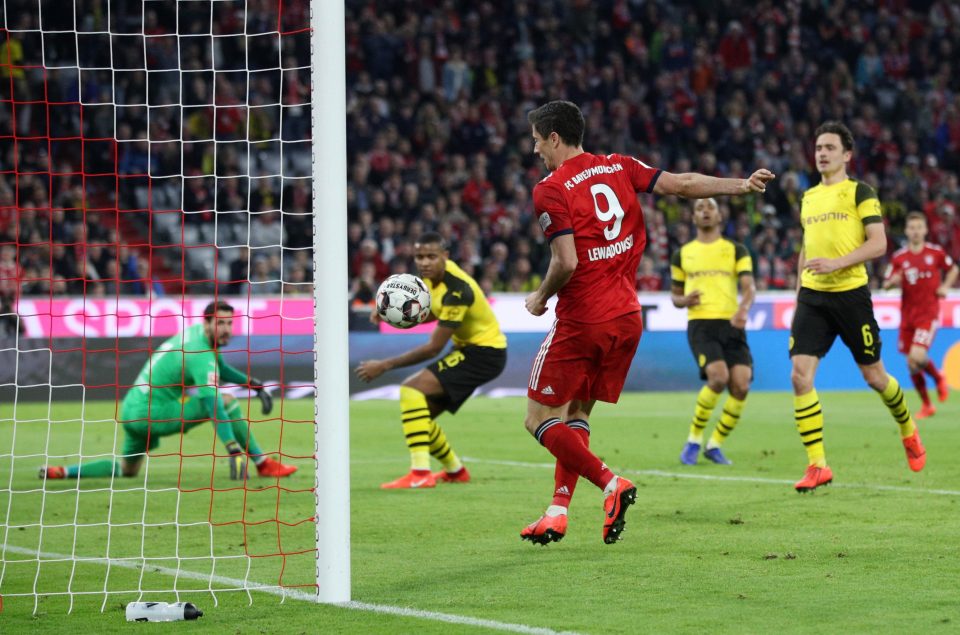  Lewandowski then added the final touch late on