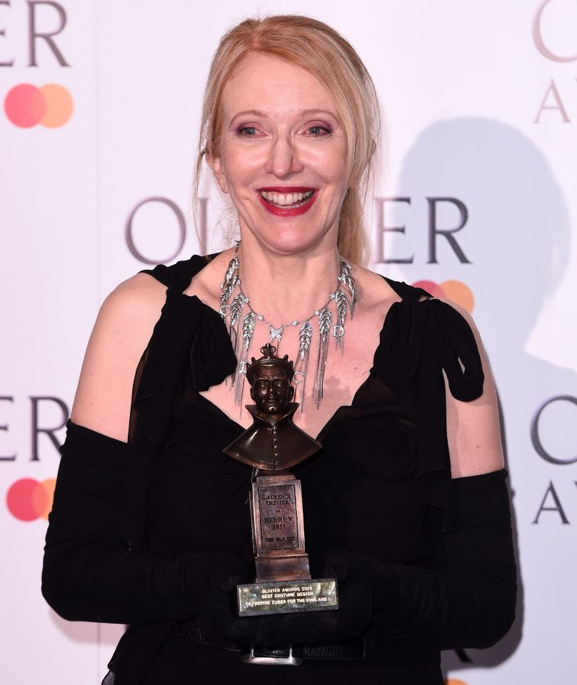  Catherine Zuber with the award for Best Costume Design