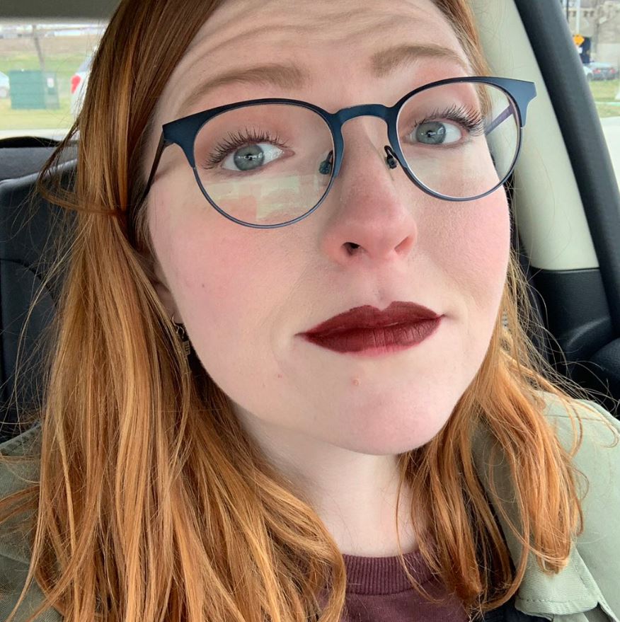  Taryn snapped this photo post-crash showing how good her make-up was