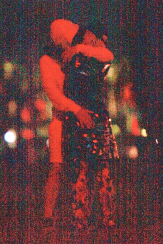  Orlando Bloom cheekily grabbed fiancée Katy Perry's bum as they passionately snogged at Coachella on Friday night