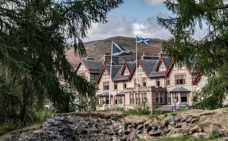  The Fife Arms is just nine miles from Balmoral Castle