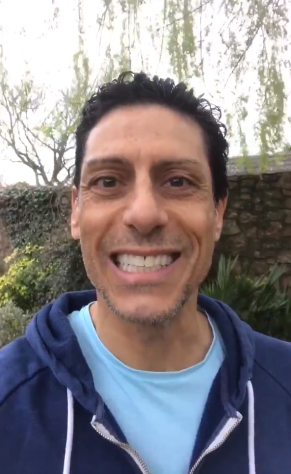  CJ de Mooi revealed on Twitter that he has Aids in April 2019