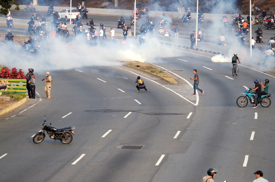  Journalists later reported how security forces fired tear gas at Guaido and his supporters