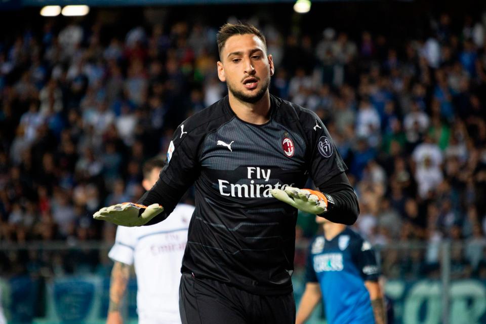  Manchester United have been linked with a move for AC Milan keeper Gianluigi Donnarumma