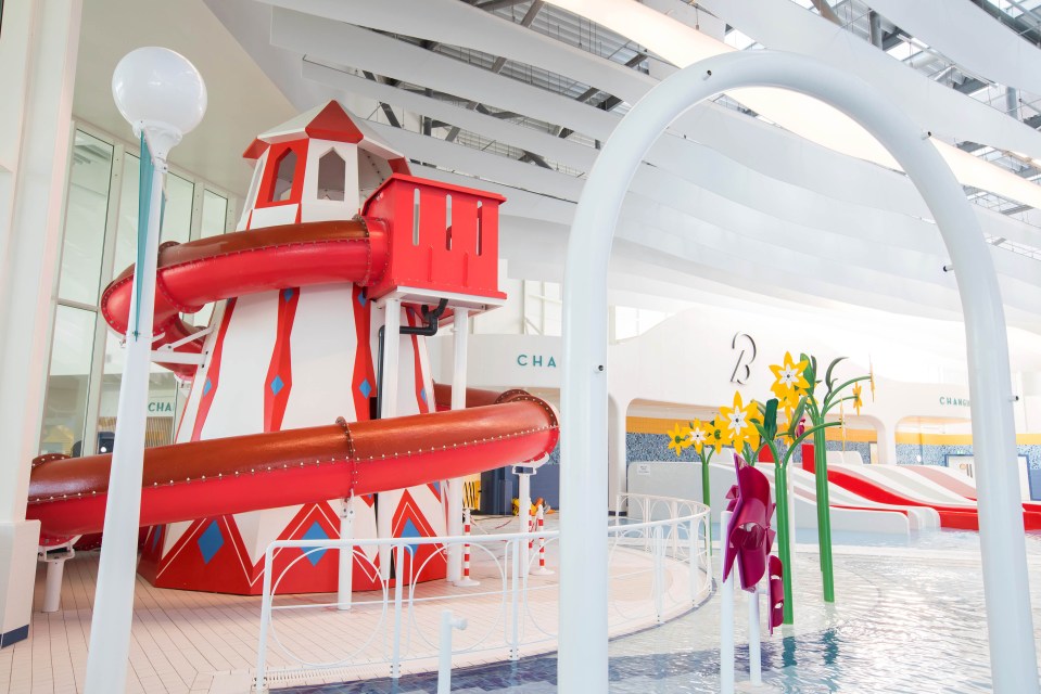 Splash features the world's first Helter Skelter water slide