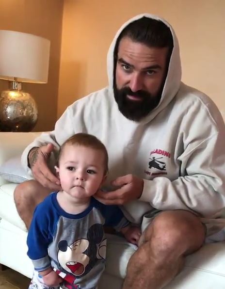 Ant Middleton likes to relax with his children in the comfort of his home