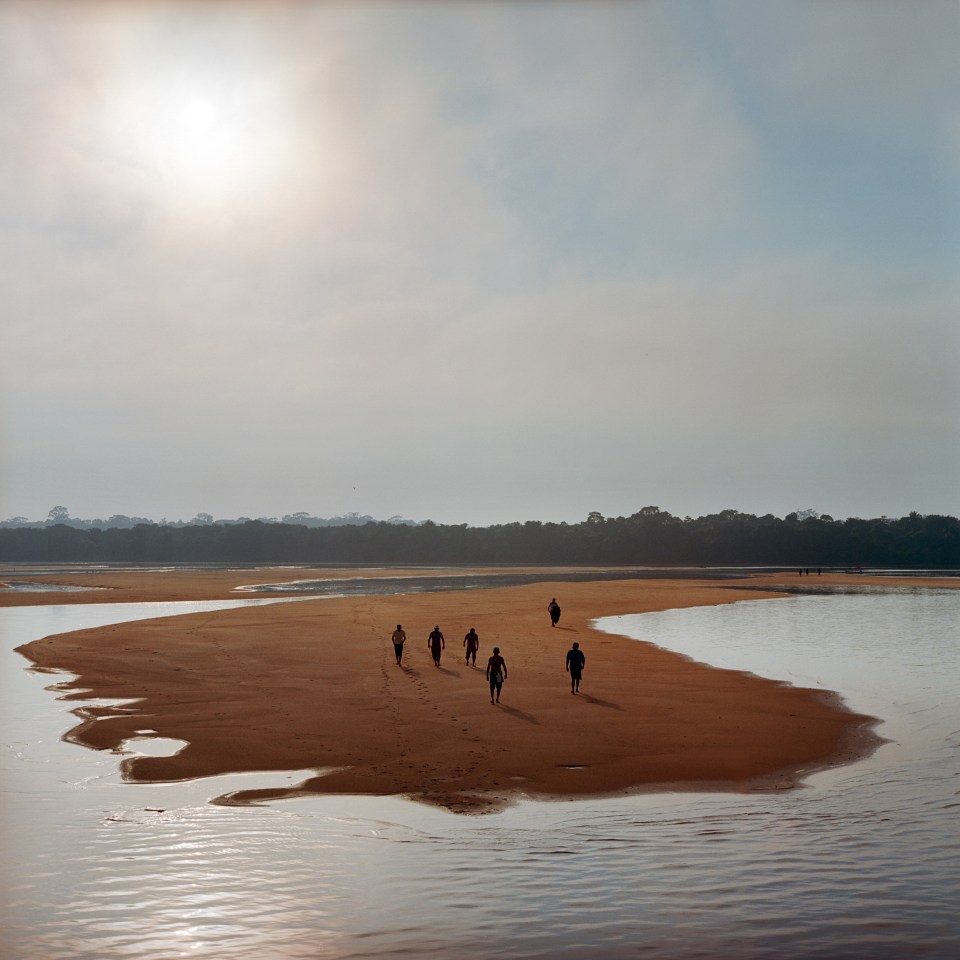  Three dams with a new reservoir of 193 square miles diverts 80 per cent of the Xingu River along the Volta Grande or Big Bend, where the Juruna, Arara and Xikrin tribes live – the most directly impacted indigenous groups.