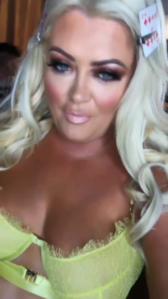  Gemma Collins has insisted she is still single