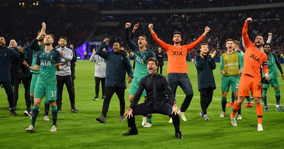  Pochettino and his players celebrate after a remarkable game in the Dutch capital