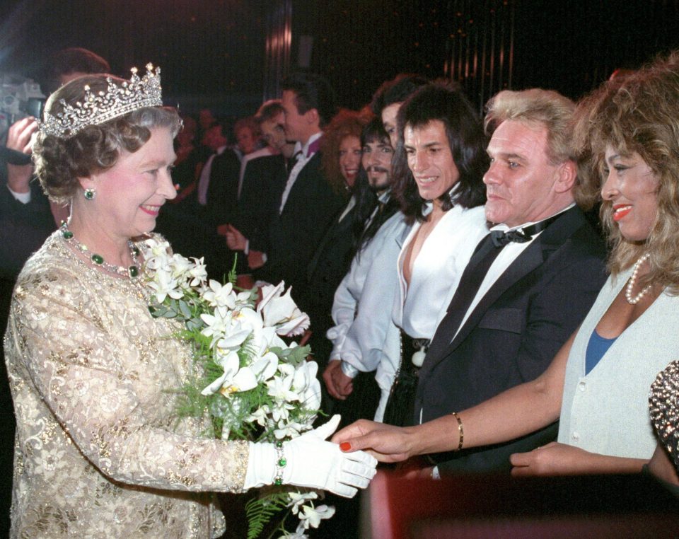  Meeting the Queen alongside Tina Turner in 1989