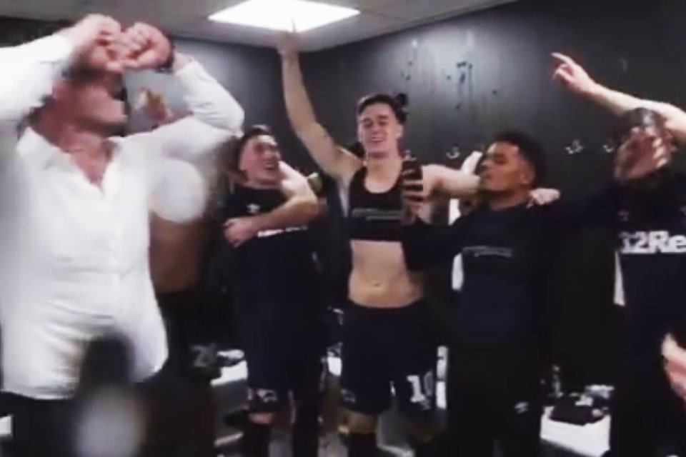  Lampard leads celebrations by singing Leeds chant in the Derby dressing room