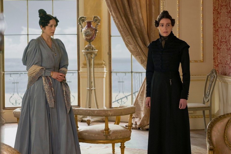  Anne Lister (Suranne Jones) with another conquest Vere Hobart (Jodhi May)