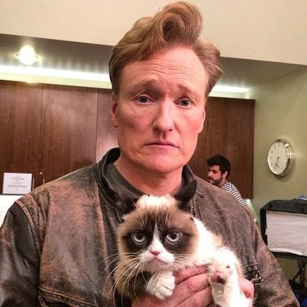  Tardar met late night host Conan O'Brien during his astonishing carer