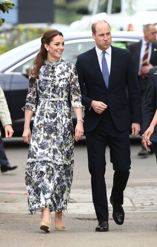  The Duke and Duchess of Cambridge arrived ahead of the Queen to make sure Kate's garden was ready for the royal inspection