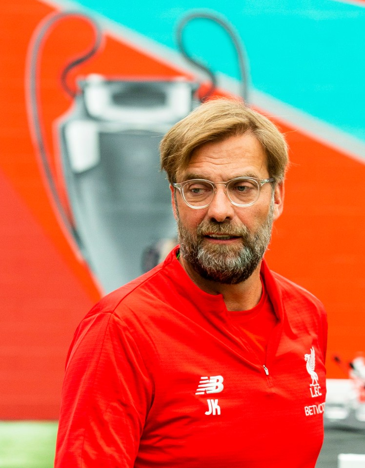  Ferdinand expects Jurgen Klopp's Liverpool to beat Tottenham in the Champions League final