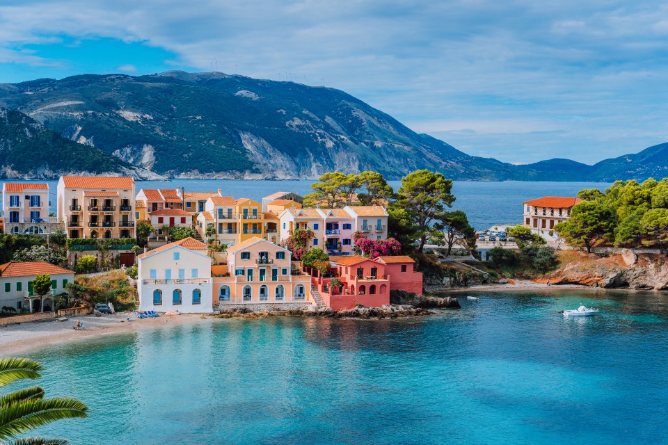  Kefalonia has some of the best beaches of the islands