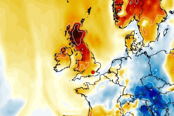  UK weather forecast: Hot air is sweeping into the UK this week, with Wednesday set to see the hottest temperatures in the north of the country, as this graphic shows