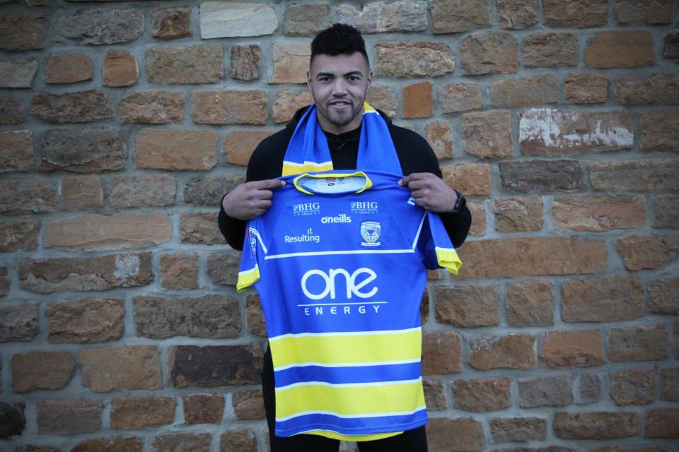  Luther Burrell could make his Warrington Wolves debut against London Broncos today