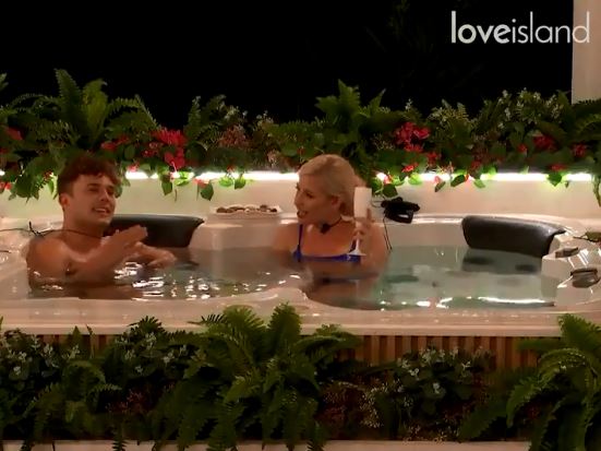  Love Island's Curtis Pritchard is set to ask Amy Hart to be his girlfriend on tonight's instalment